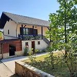 Pocitniska Hisa Parkfield Dragovan *