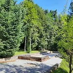 Pocitniska Hisa Parkfield Dragovan Apartman
