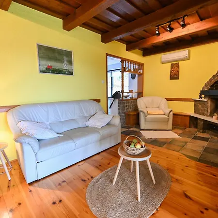 Apartment Pocitniska Hisa Parkfield Dragovan