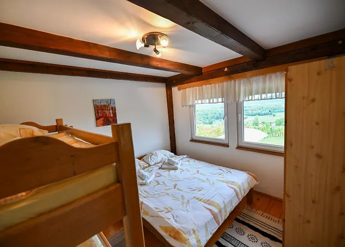 Pocitniska Hisa Parkfield Dragovan Apartamento Metlika